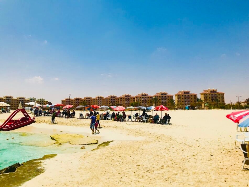 شاطئ العبيد